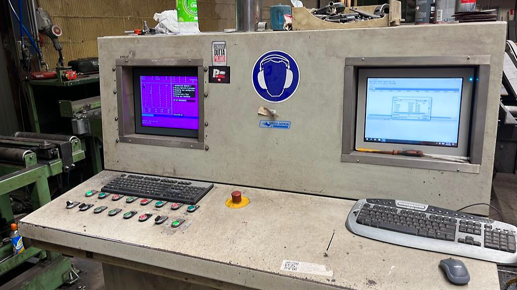 Used Voortman V550 - Punching Machine