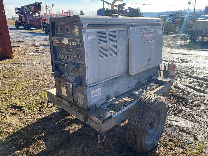 Used 2011 Lincoln Welder