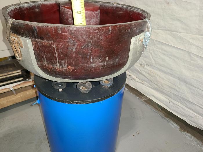 Used Belair Vibratory Finishing Machine 1/2 Cubic Ft 110V Polish Deburr 