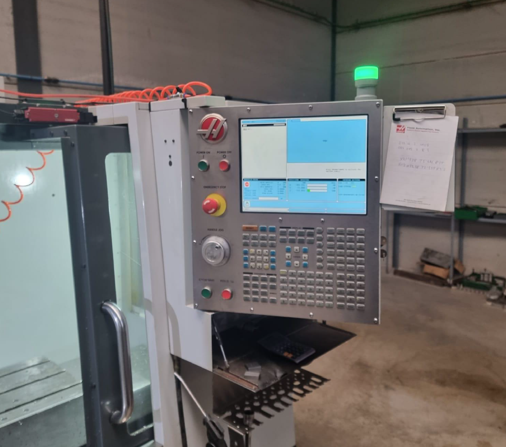 Used Haas VF-2 -  Vertical machining centres - 2015