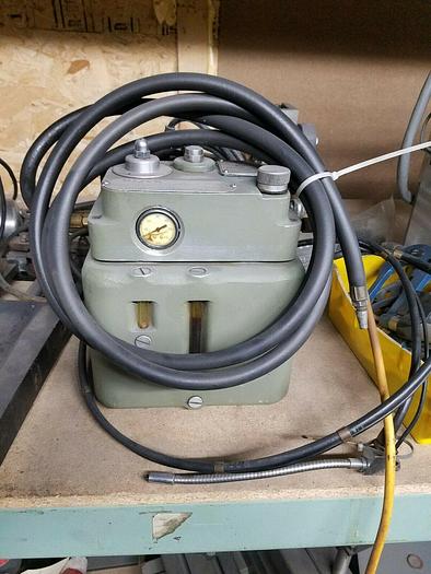 Used Bijur SprayMist Coolant Unit for milling machine Drill or Grinder