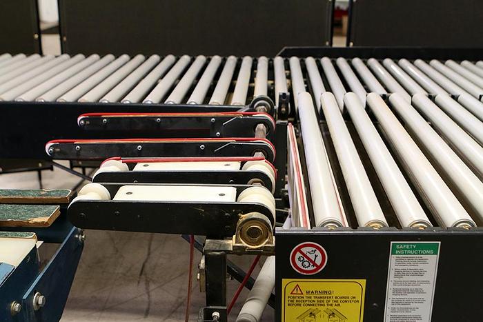 Used Unique Shape and Sand 330 with Doucet Return Conveyor