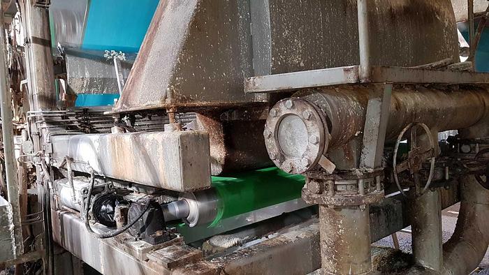 Used 2.0M (79") HEDEMORA GL&V TWIN WIRE PRESS  200 TPD  1985