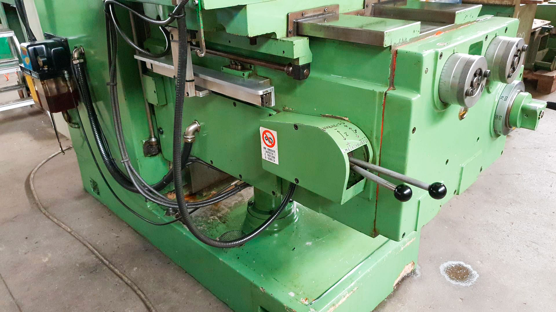 Used Induma 2045 - Milling Machine - 1988