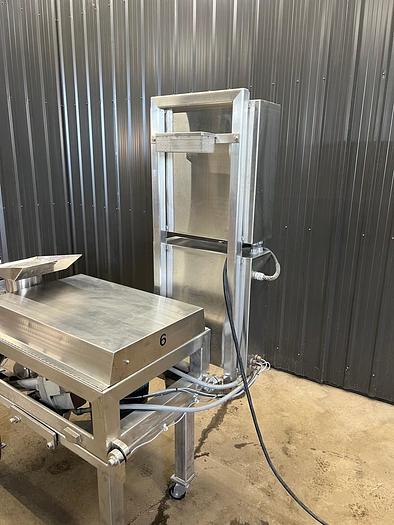 Used QUADRO COMIL - MODEL 196 - SANITARY S/S