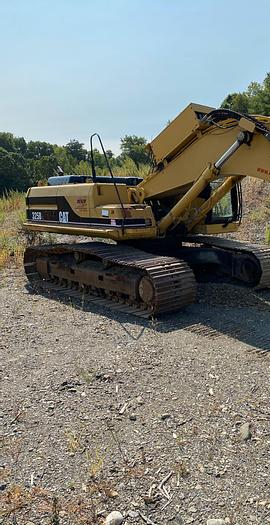 Used HTFB-60 LoDril mounted on a CAT 325BL