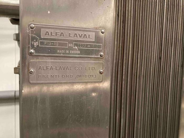 D'occasion COMPLETE FILLING AND CAPPING SYSTEM