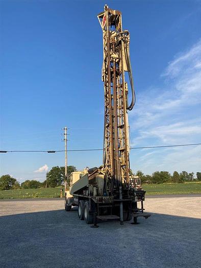 Used 2000 Ingersoll-Rand T3W Drill Rig
