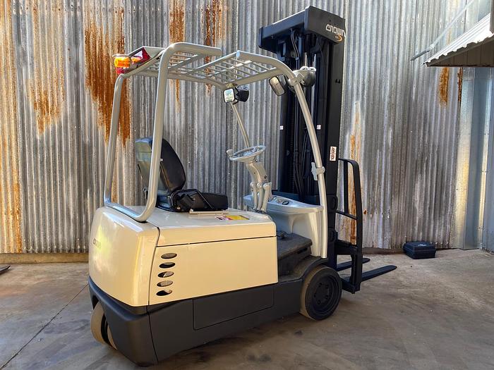 Refurbished Rare: 282" of Lift --> 2006 Crown SC4040-40