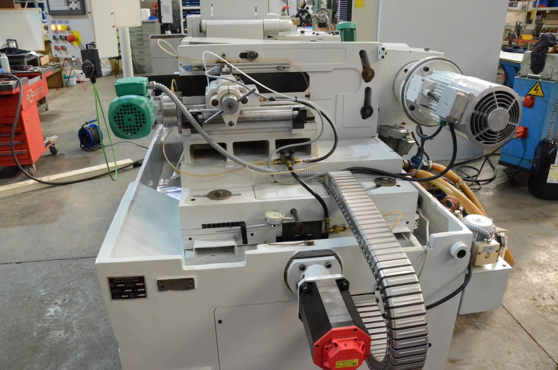 Usado ESTARTA 322 CNC Rectificadoras sin centros #4390