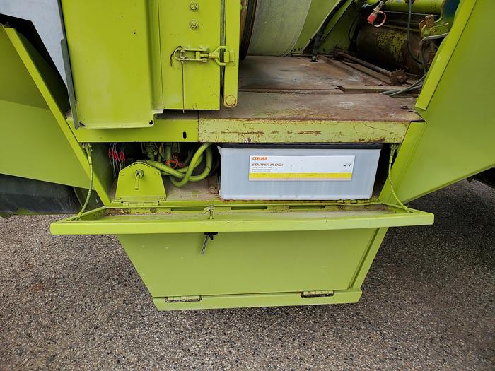 Used 1997 Claas Jaguar 860 Harvester w/ 2 Headers