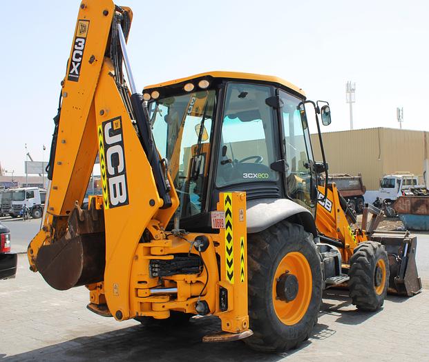 Used 2018 JCB 3CX BACKHOE LOADER