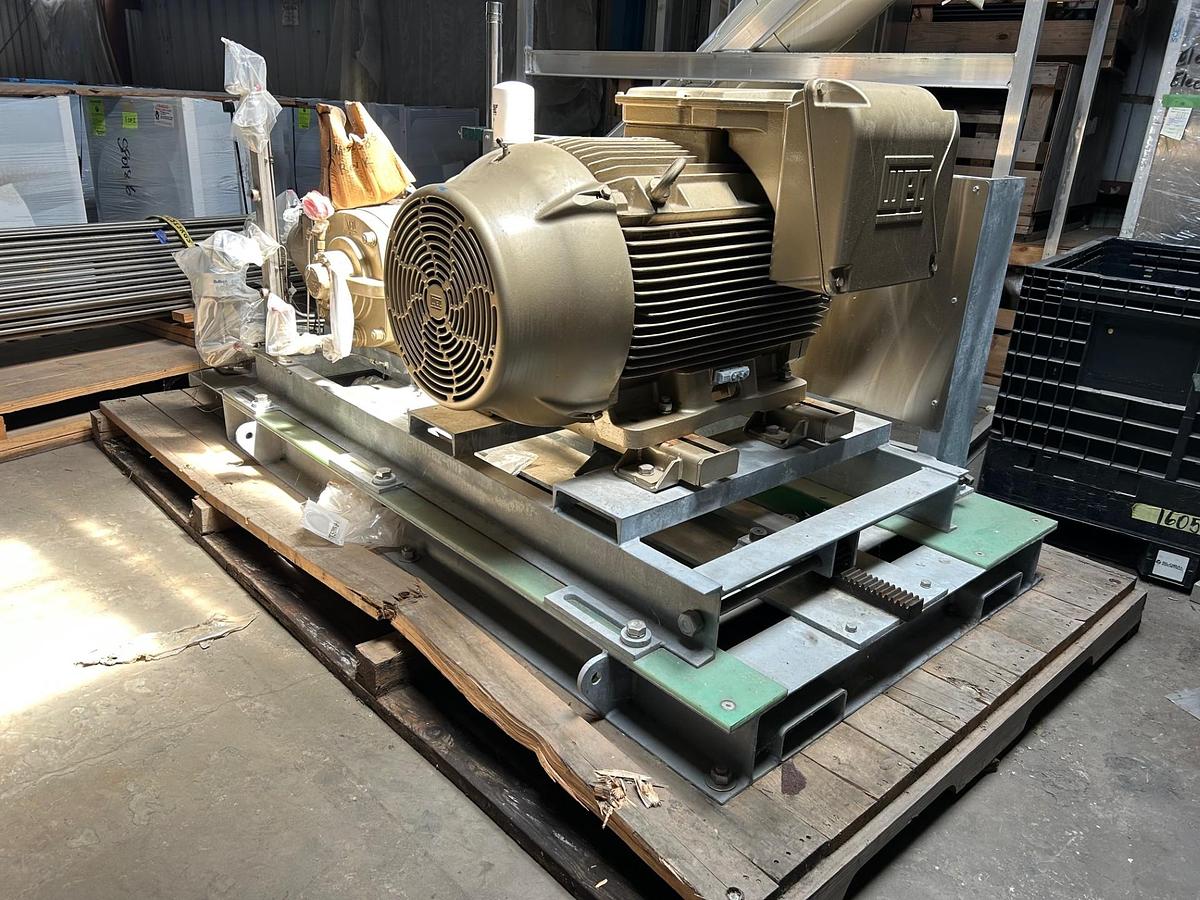 Nikkiso MP-100 Triplex Cryogenic Liquid Hydrogen Pump up to 55 GPM and 700 Bar