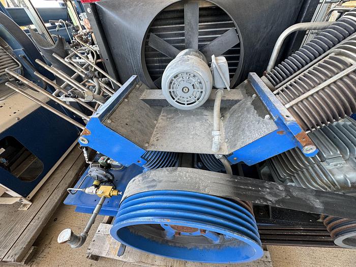 Used RIX 4VX SERIES 40HP Helium compressor 60 scfm 50 psi to 3300 psi