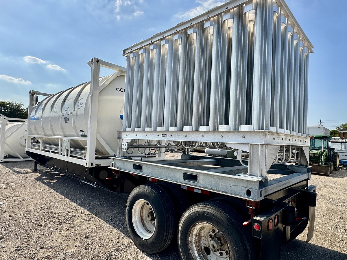 Mobile Cryogenic Gas Trailer with Storage and Regasification (Storage Vessel 22,000L) (Regassification 15,000 SCFH)