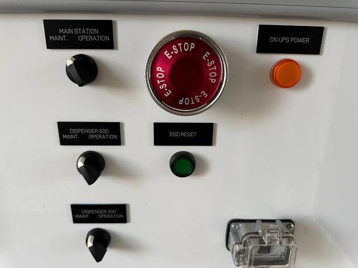 Enclosed Command Center For LNG Station