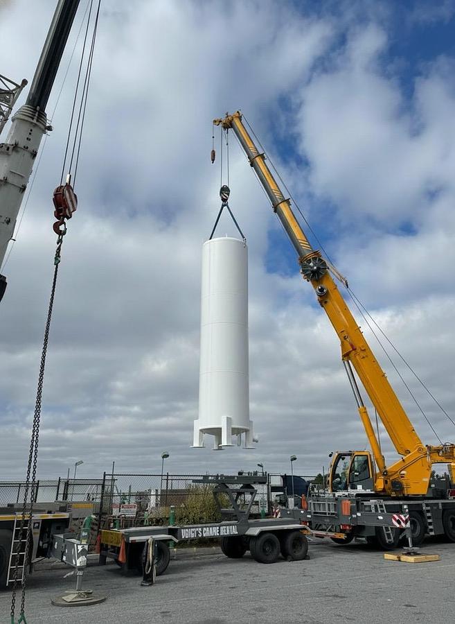Used Vertical Cryogenic Tank 18,000 Gallon - LNG Storage VS-18000SC-175CS-S100-LNG