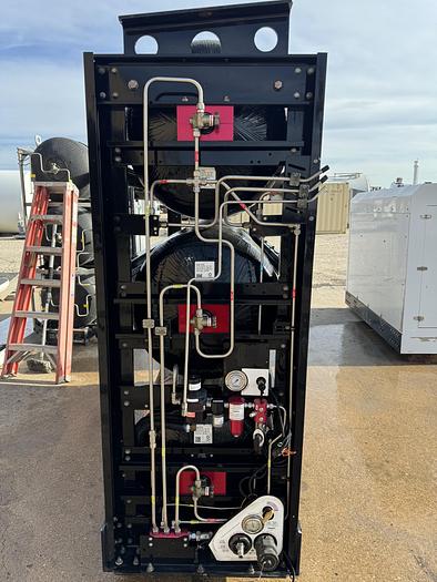 Used 120 GGE CNG Storge- 3 pack, Back fo the Truck, Type 4 cylinders, 26x80 (Capacity: 41.1 GGE / 489.1 Liters)