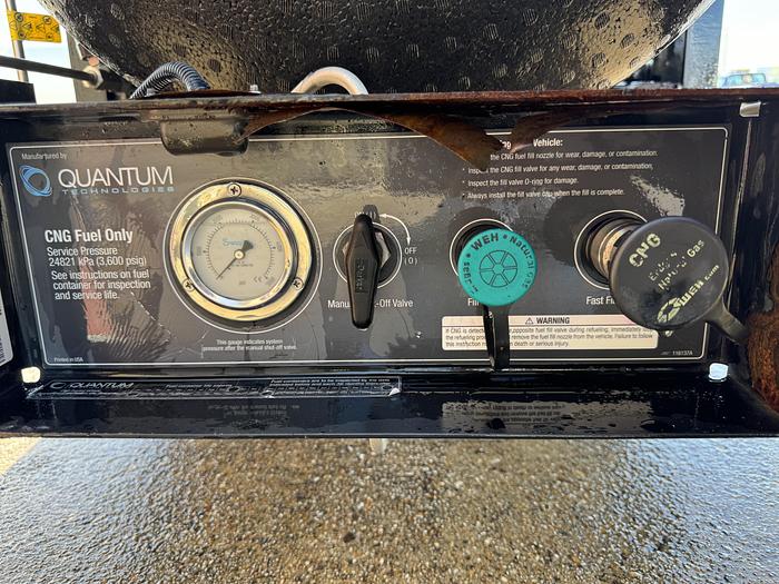 Used 143 GGE CNG Storage Package - Quantum, Back of the cab, 3 tanks pack. Tanks 26x72 (Capacity: 46.7 or 500L each)