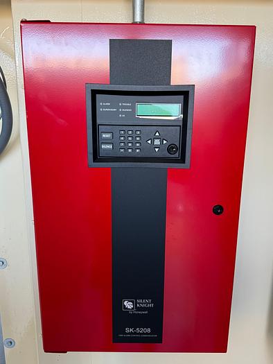 Enclosed Command Center For LNG Station