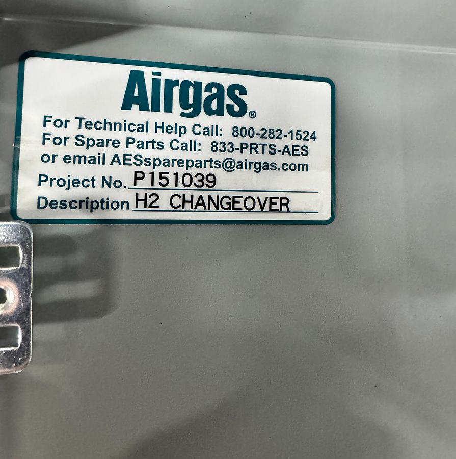 Used Hydrogen Switchover Manifold w/ Excess Flow and Estop Protection