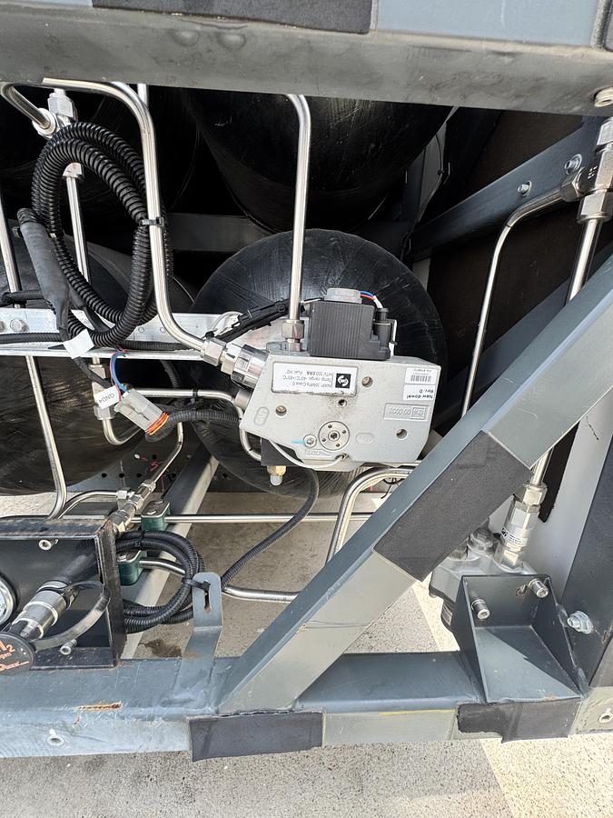 Used H2 Storage 350 Bars / Truck Mount Compressed Hydrogen Gas Fuel Supply System