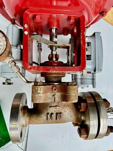 Used Masoneilan 3" Model 88U-25125 Diaphragm Control Valve | 1" Body | 300 ANSI | SVI-2 Valve Positioner | Air Filter Regulator