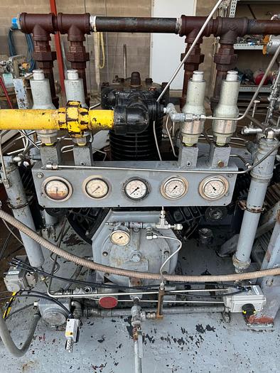 Used Industrial gas compressor