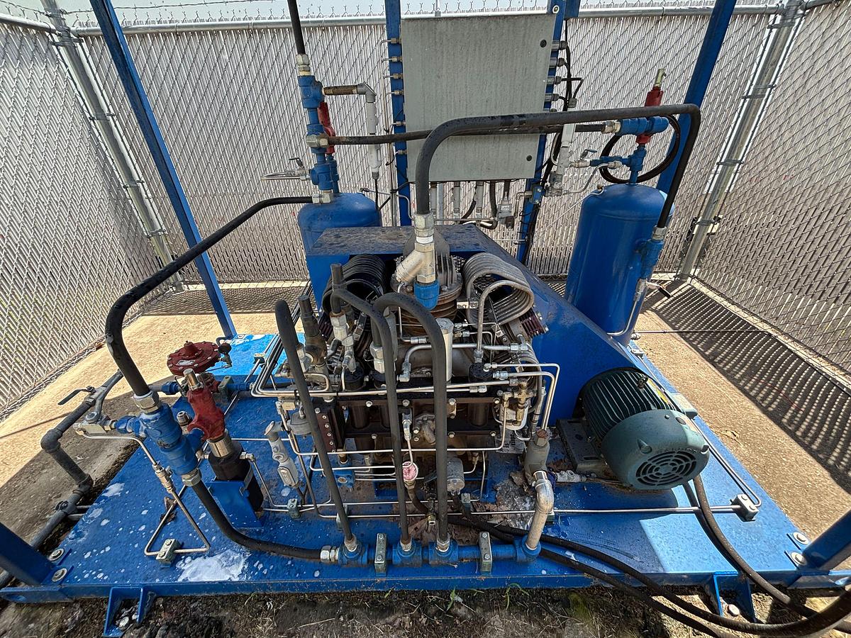 Used CNG Fill Station with Kimary WR 1750 OP 3.5 Regulator – Skid Mounted Reciprocating Gas Compressor