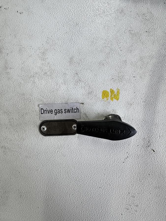 Used 350 Bar Hydrogen Compressor, H2 Fueling Booster Unit with H2 Nozzle (5076 PSI)