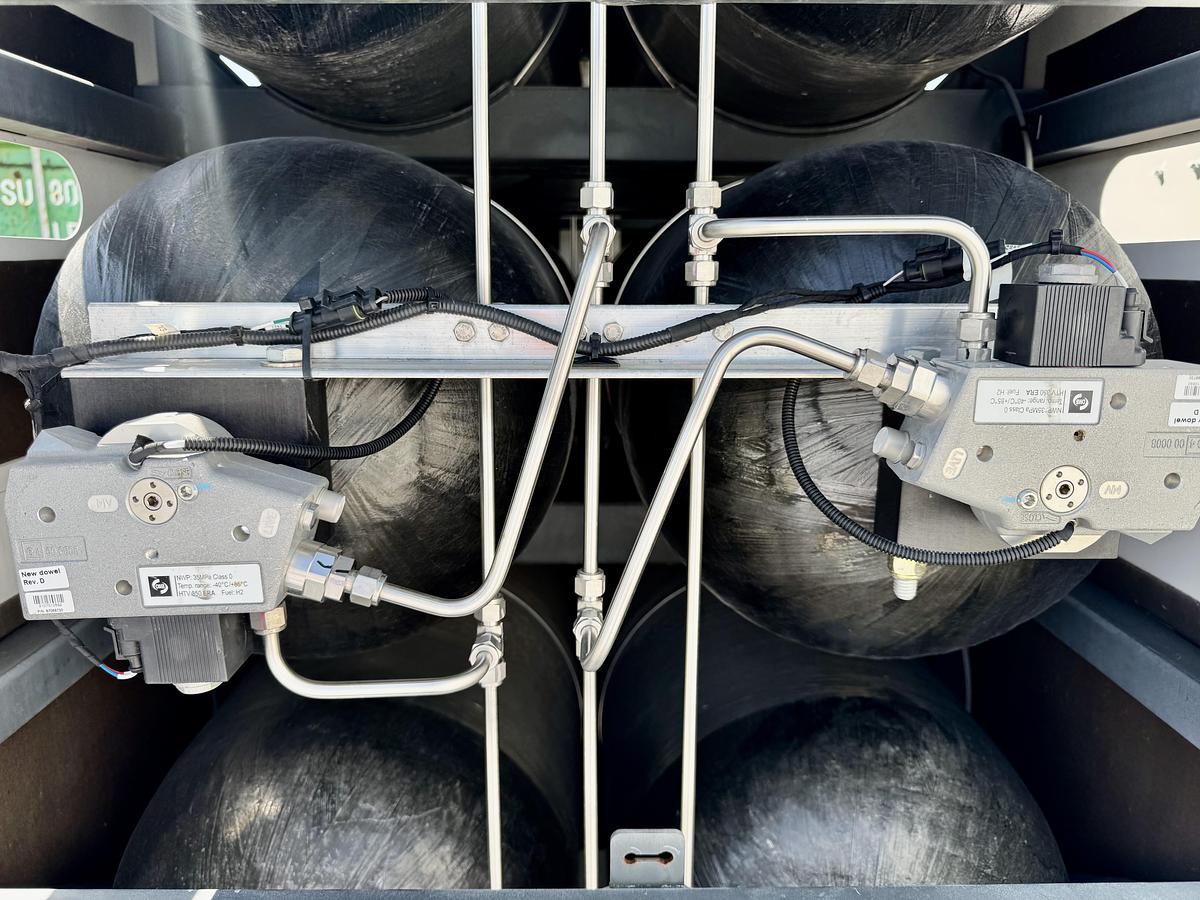 Used H2 Storage 350 Bars / Truck Mount Compressed Hydrogen Gas Fuel Supply System