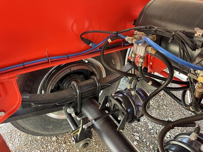 Used Brand NEW - Helium Tube Skid - 160,000 SCF at 3161 PSI. 40ft trailer with 34K GVWR 