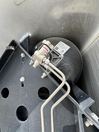 Used 128 DGE Hexagon Agility Back of Cab 3+1 Tank Package