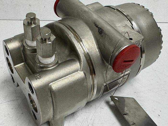 Used ABB 2600T Fill Fluid Transmitter Model