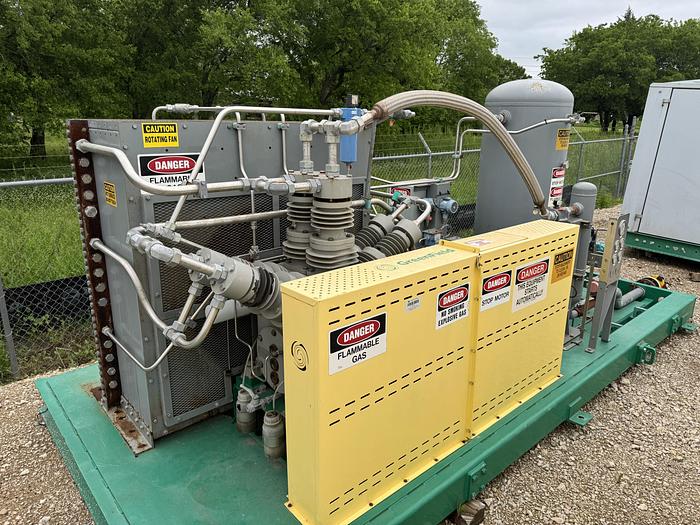 Used CNG Compressor Skid -  250 SCFM 125HP, with matching controls, starter panel and dryer