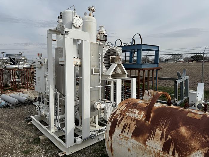 Used Dual Knox Western TP-245, 3-stage  400HP CNG Compressor 430 psi to 5000 psi @ 1400 SCFM