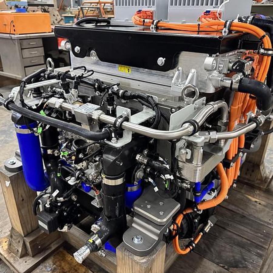 2024 Hyzon 200kW Hydrogen Fuel Cell Complete System with Battery