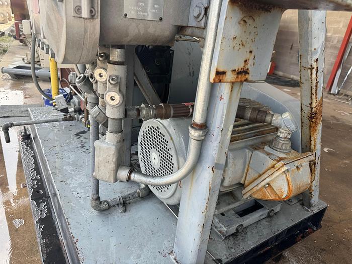 Used Industrial gas compressor