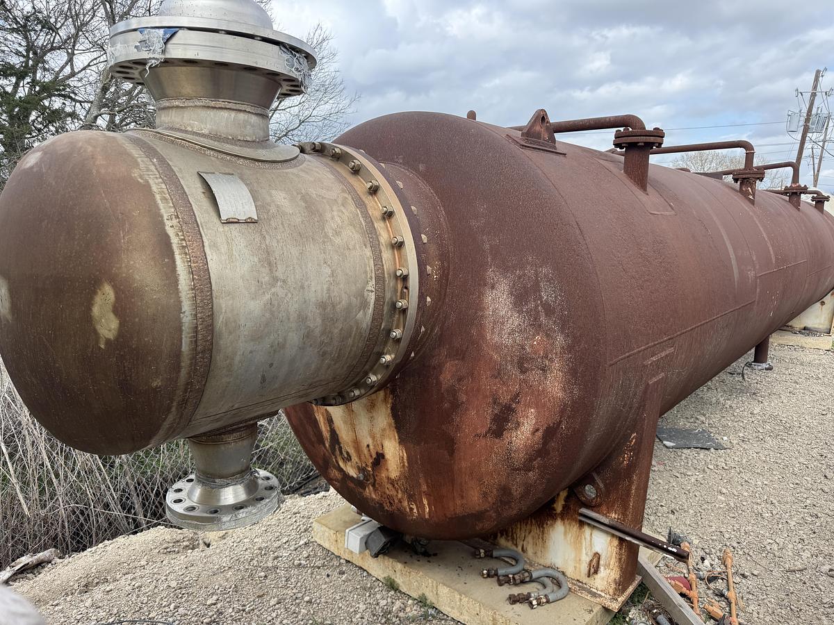 Used 2 million SCF/Hr 720 PSI Steam Sparged / Water Ballast Cryogenic Vaporizer LOX; LIN; LAR