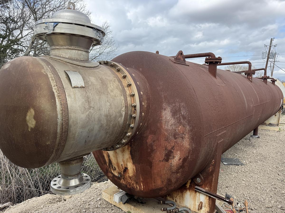 Used 2 million SCF/Hr 720 PSI Steam Sparged / Water Ballast Cryogenic Vaporizer LOX; LIN; LAR