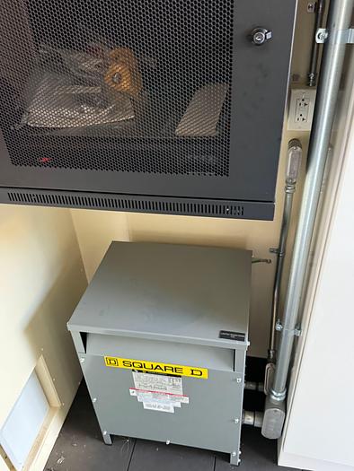 Enclosed Command Center For LNG Station