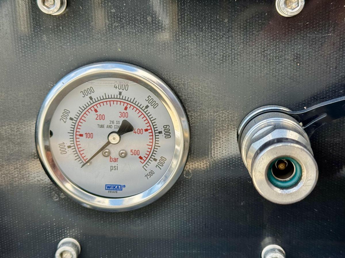 Used H2 Storage 350 Bars / Truck Mount Compressed Hydrogen Gas Fuel Supply System