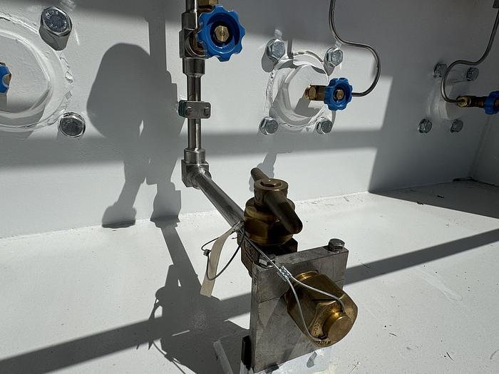 Used Brand NEW - Helium Tube Skid - 160,000 SCF at 3161 PSI. 40ft trailer with 34K GVWR 