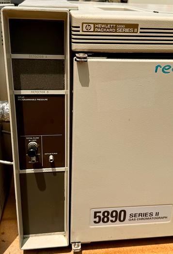 Used Hewlett 5890 Series 2 Gas Chrotomograph