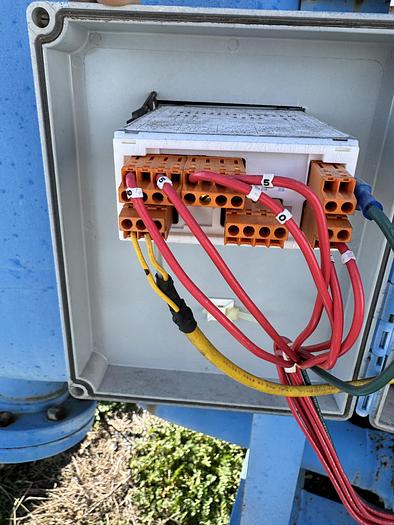 Used PNEUMATECH HEATLESS REGENERATIVE AIR DRYER with 2 150 PSI Silvan Pneumatic Tanks