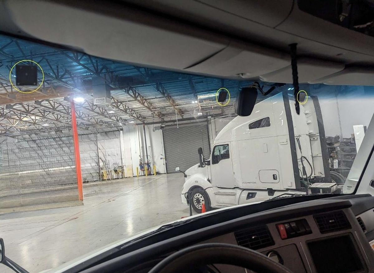 Used 2023 Kenworth T680 CNG Day Cab – High Roof