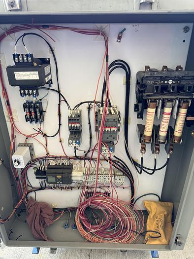 Used RIX 4VX SERIES 40HP Helium compressor 60 scfm 50 psi to 3300 psi