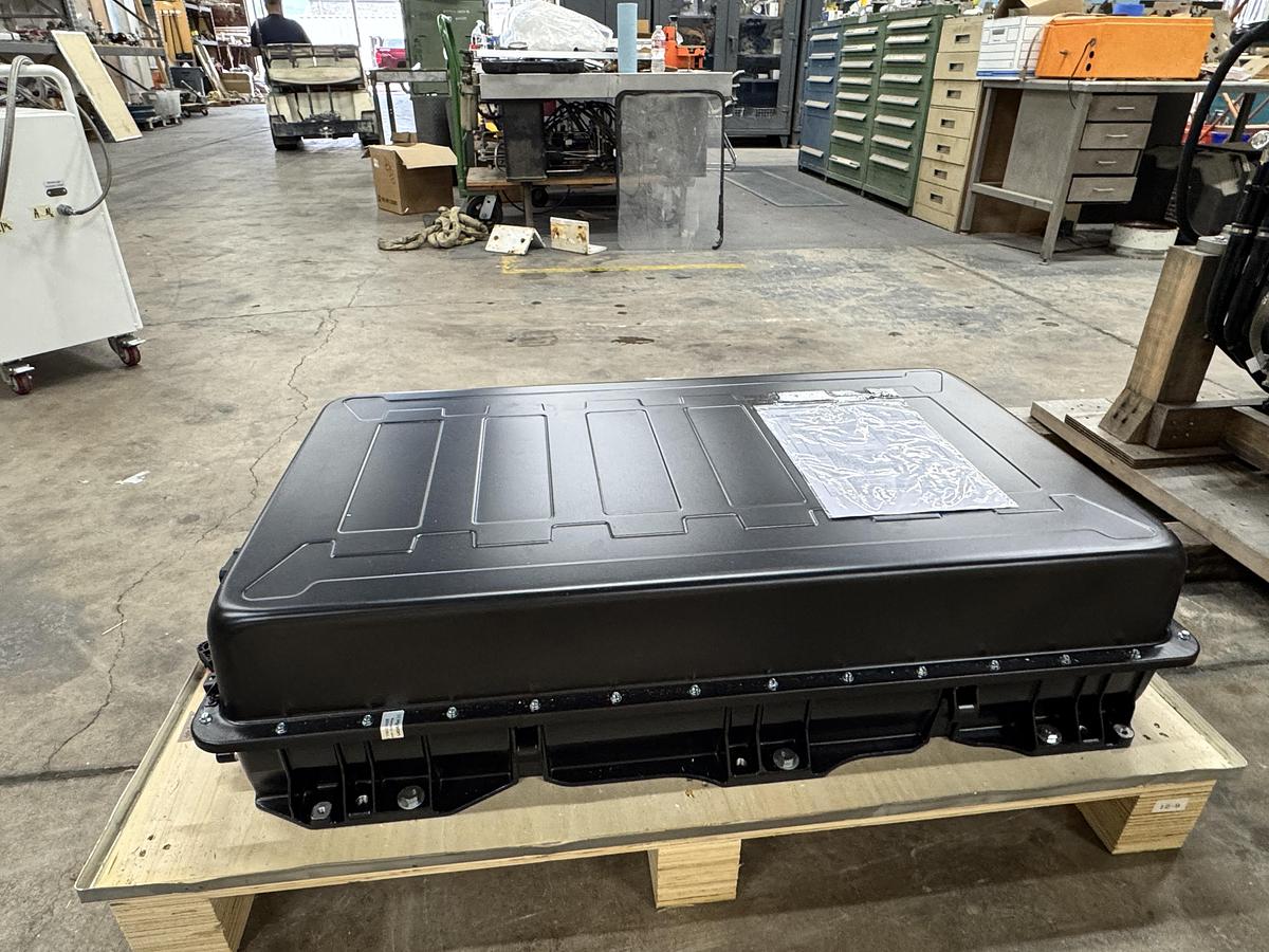 Used 2024 HYB029CFL 307.2V Lithium-Ion Batteries