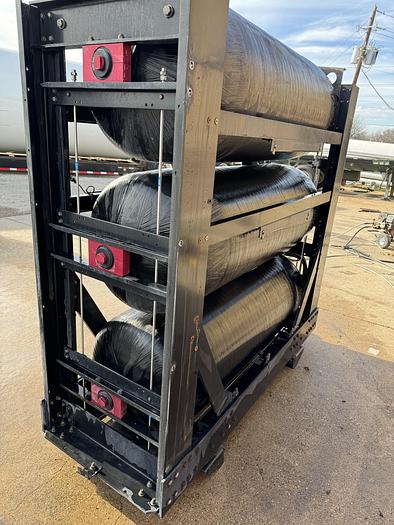 Used 120 GGE CNG Storge- 3 pack, Back fo the Truck, Type 4 cylinders, 26x80 (Capacity: 41.1 GGE / 489.1 Liters)