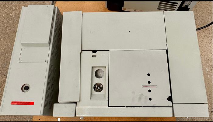 Used Hewlett 5890 Series 2 Gas Chrotomograph